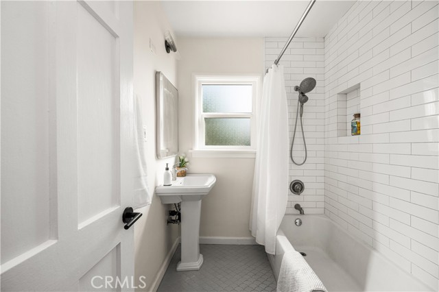 MLS #WS25256308 image #13