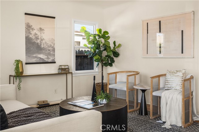 MLS #WS25256308 image #4