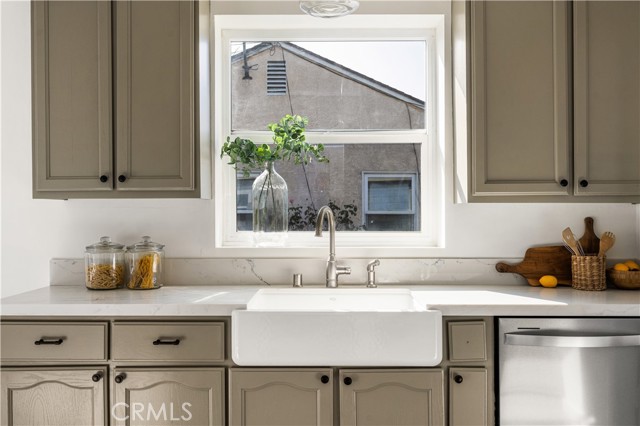 MLS #WS25256308 image #7