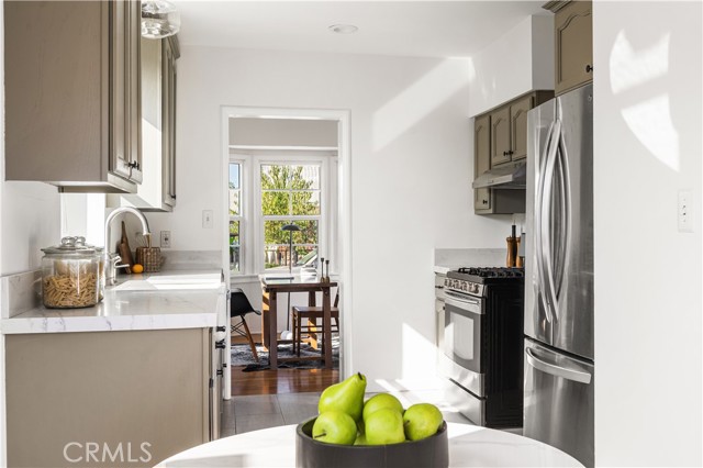 MLS #WS25256308 image #8