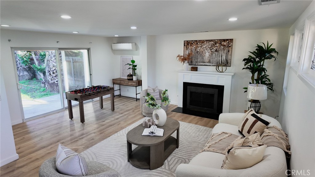 MLS #WS25256326 image #13