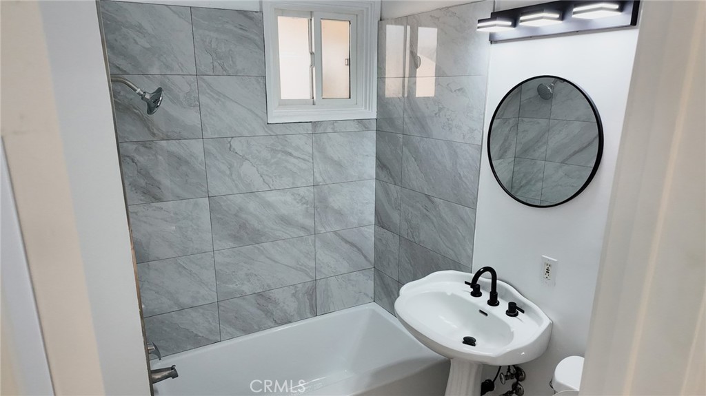 MLS #WS25256326 image #27