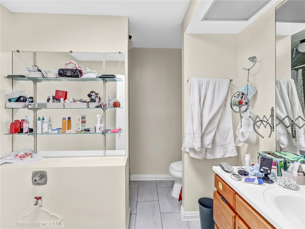 MLS #WS25256423 image #18