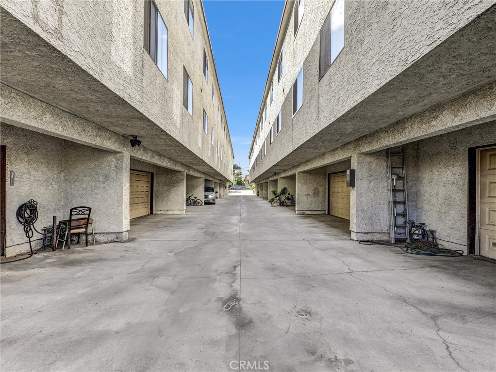 MLS #WS25256423 image #26