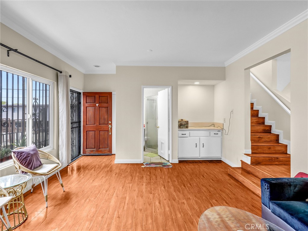 MLS #WS25256423 image #6