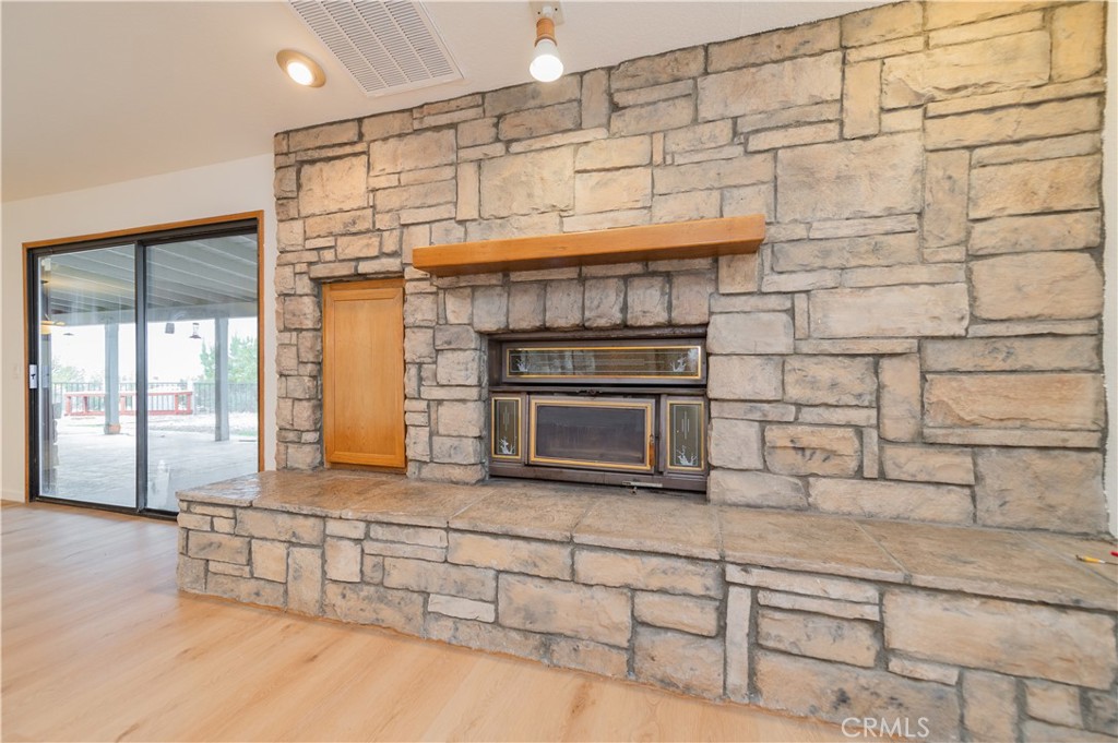 MLS #WS25256729 image #20