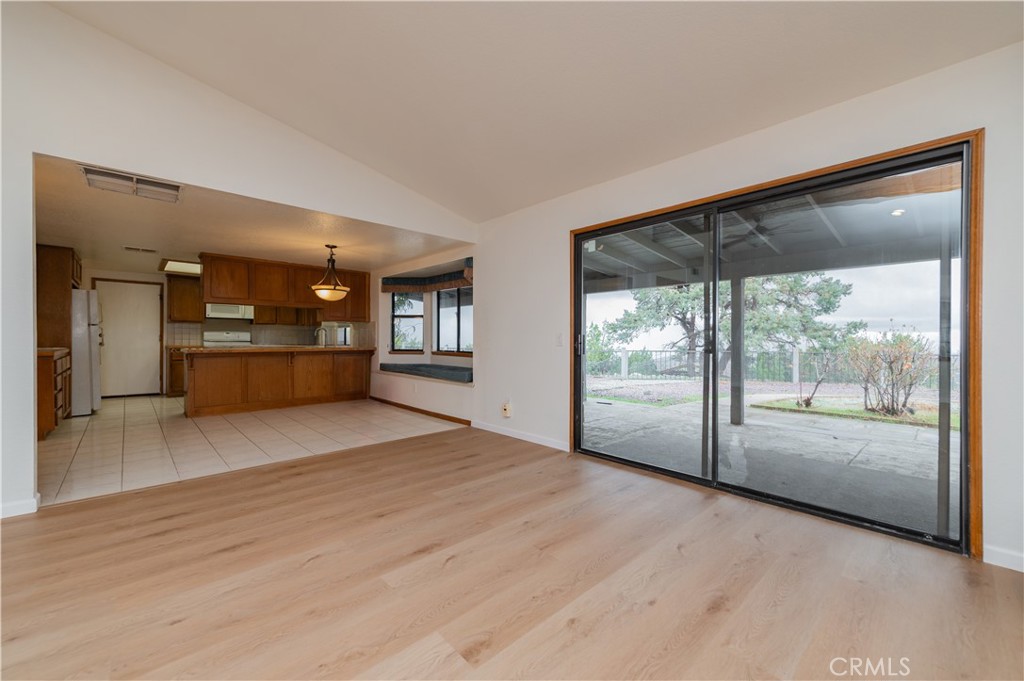 MLS #WS25256729 image #23