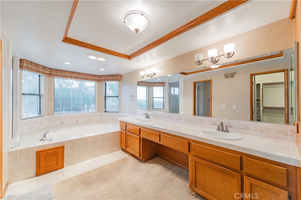 MLS #WS25256729 image #40