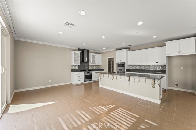 MLS #WS25256763 image #9