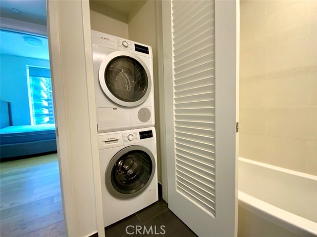 MLS #WS25256831 image #14