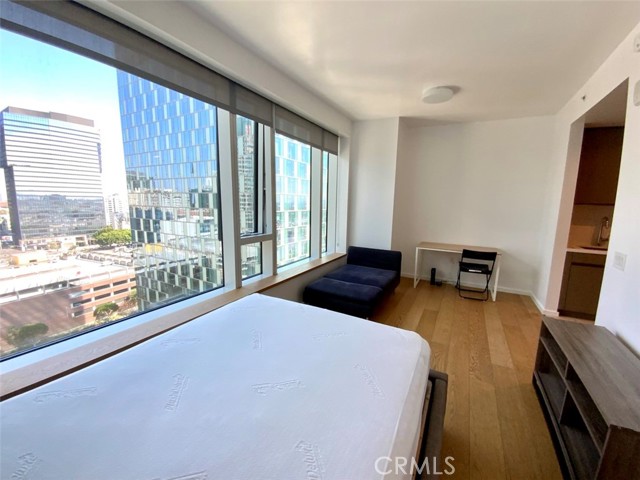 MLS #WS25256831 image #7