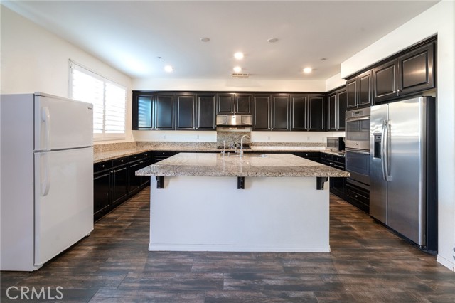 MLS #WS25256873 image #3