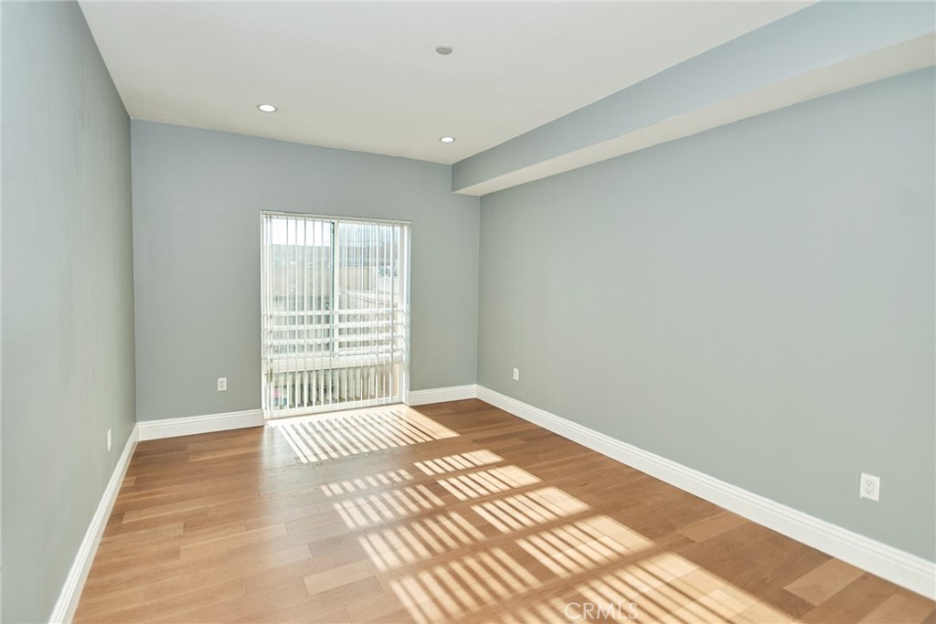 MLS #WS25256948 image #14