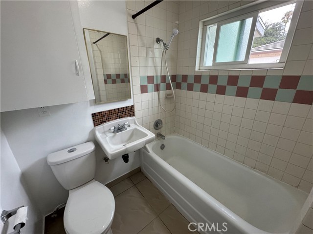 MLS #WS25256970 image #5