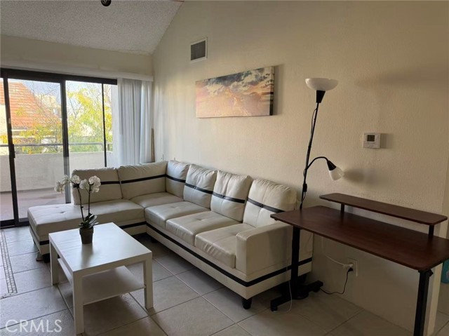 MLS #WS25256974 image #12