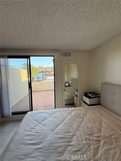 MLS #WS25256974 image #16