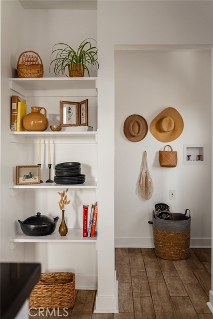 MLS #WS25257186 image #10