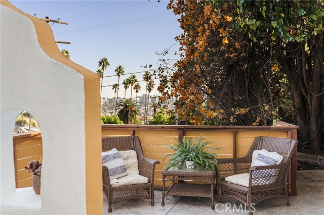 MLS #WS25257186 image #20