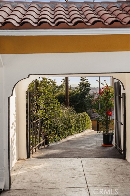 MLS #WS25257186 image #22