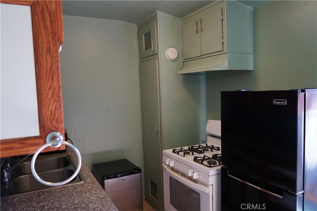 MLS #WS25257192 image #5