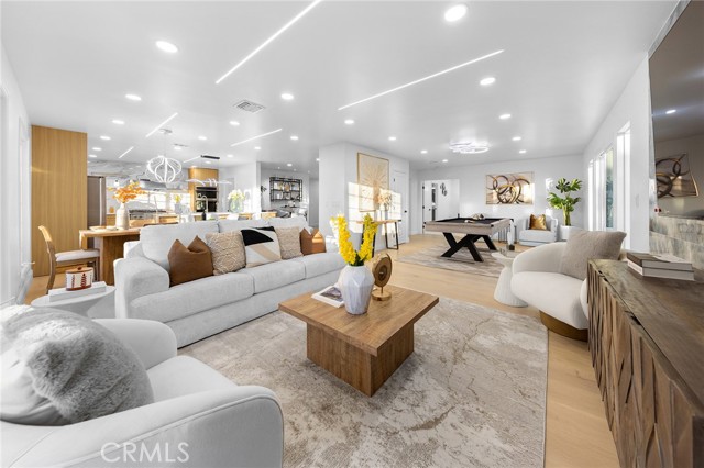 MLS #WS25257278 image #5