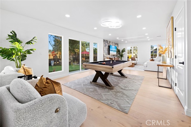 MLS #WS25257278 image #8