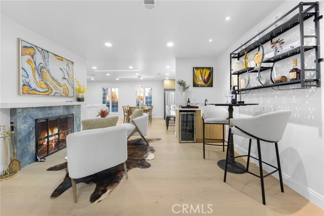 MLS #WS25257278 image #9