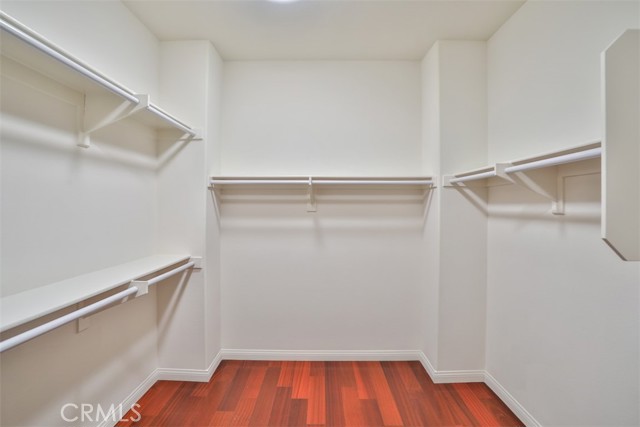 MLS #WS25257288 image #25