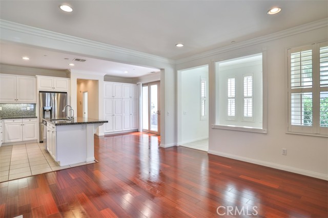 MLS #WS25257288 image #6