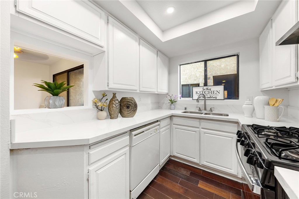 MLS #WS25257314 image #1