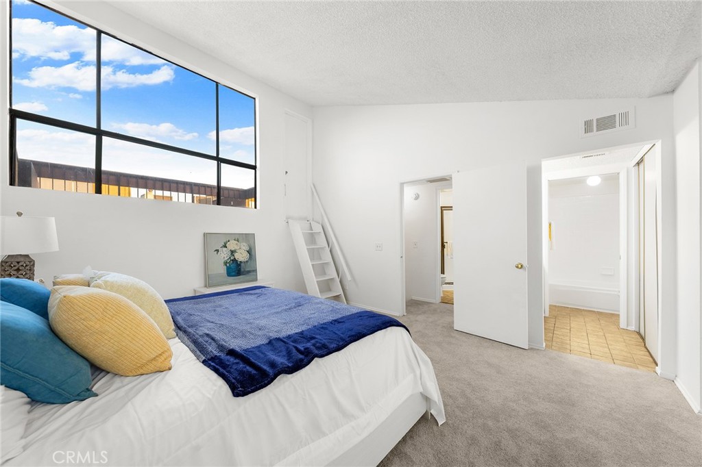 MLS #WS25257314 image #17