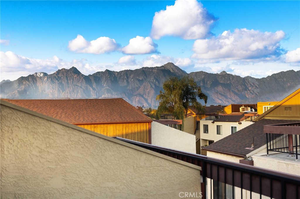 MLS #WS25257314 image #20