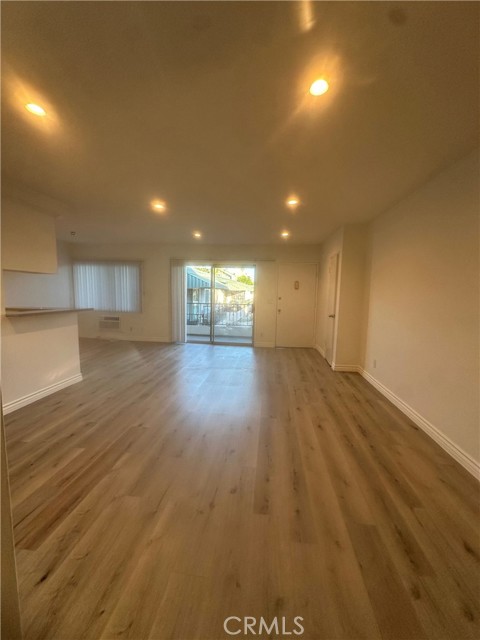 MLS #WS25257378 image #12