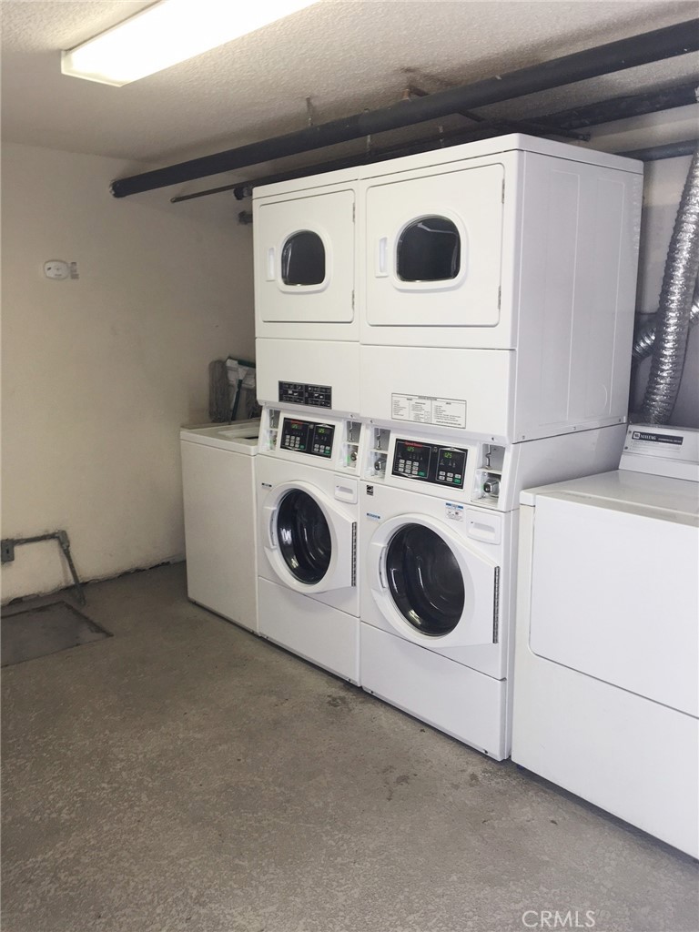 MLS #WS25257378 image #21