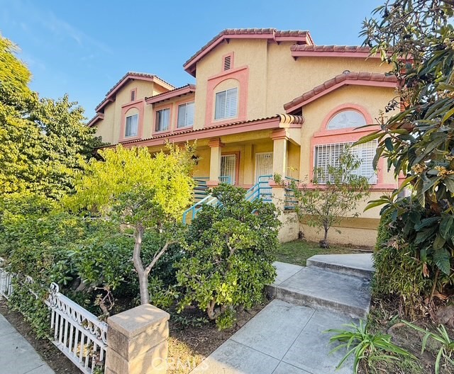 MLS #WS25257585 image #0