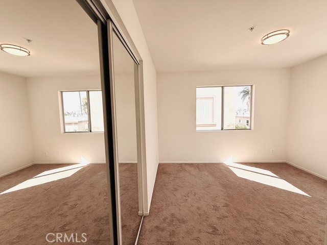 MLS #WS25257585 image #21