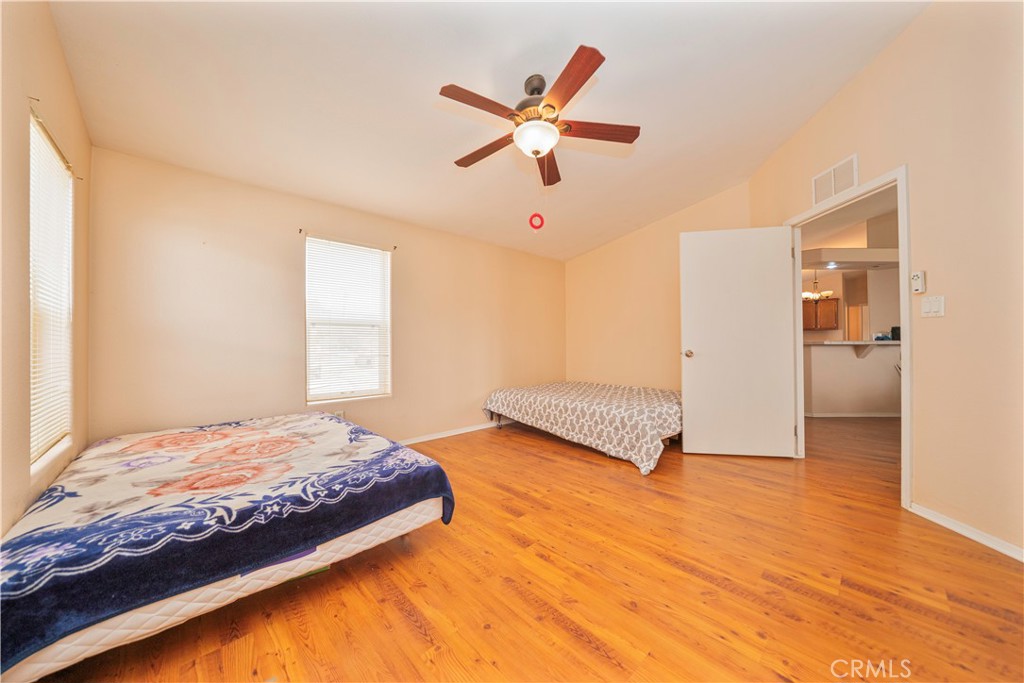 MLS #WS25257636 image #10