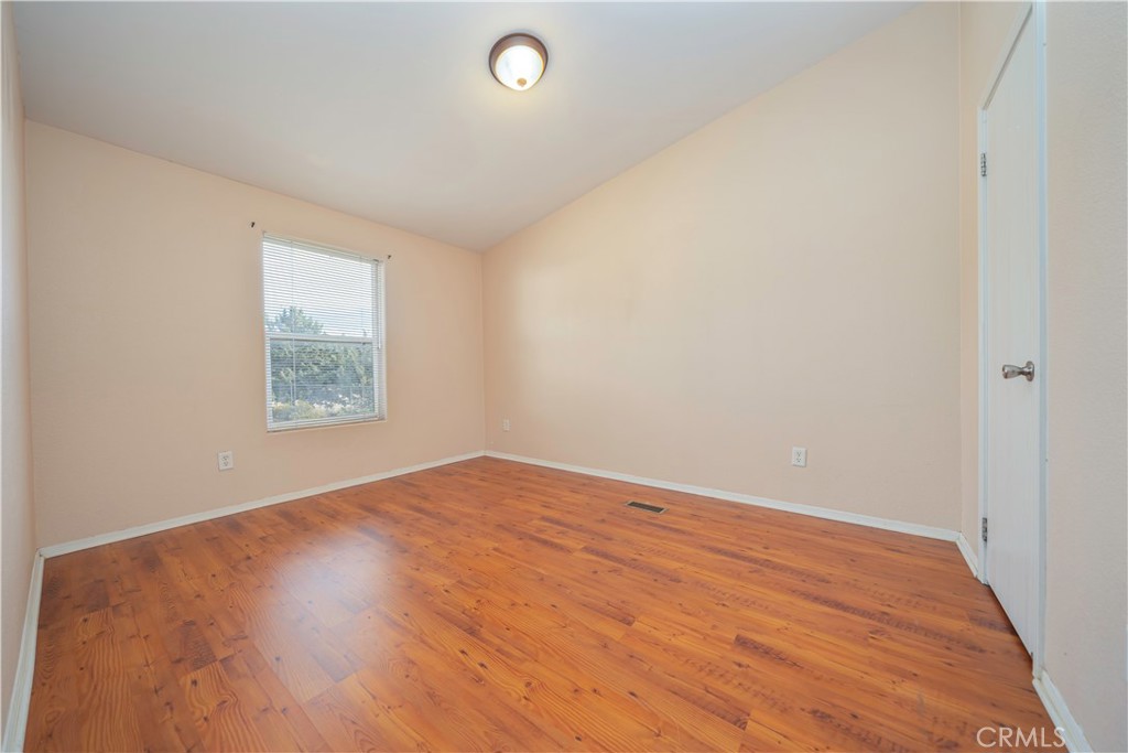 MLS #WS25257636 image #14