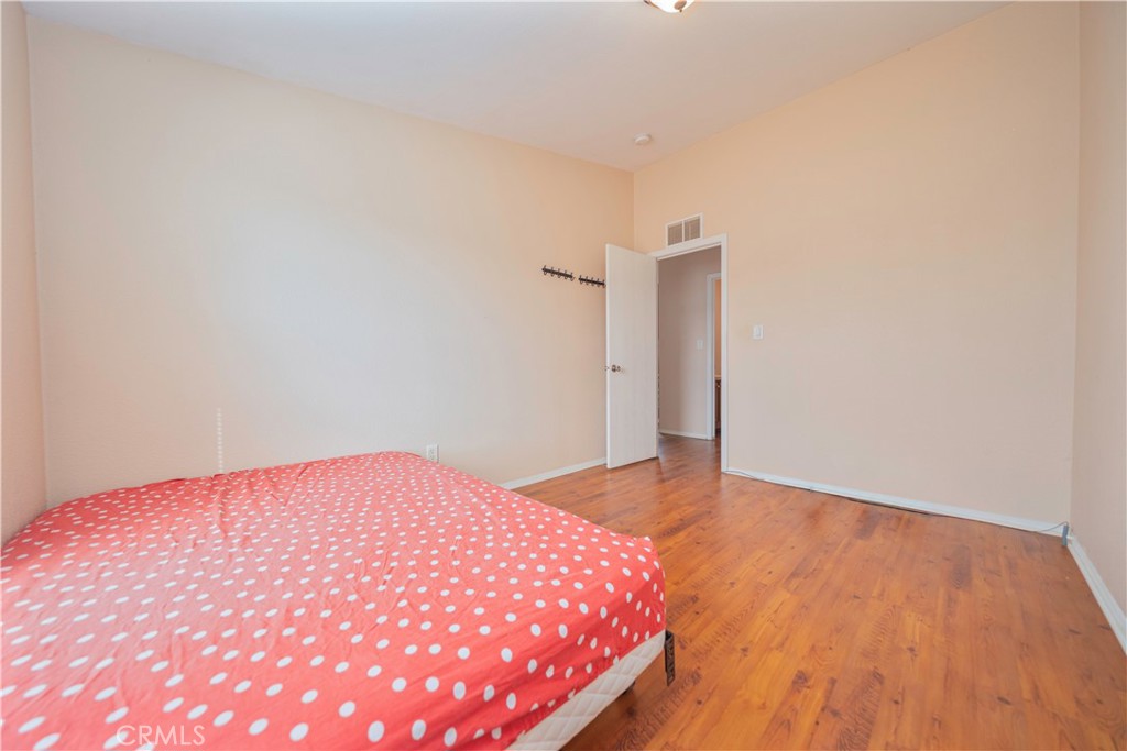 MLS #WS25257636 image #18