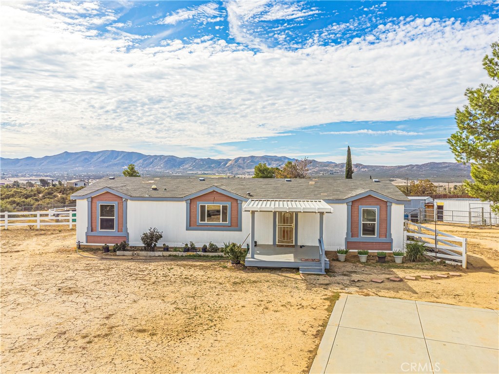 MLS #WS25257636 image #2