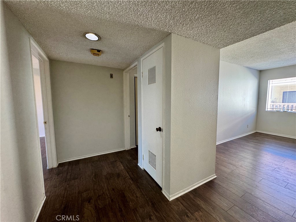 MLS #WS25257704 image #6