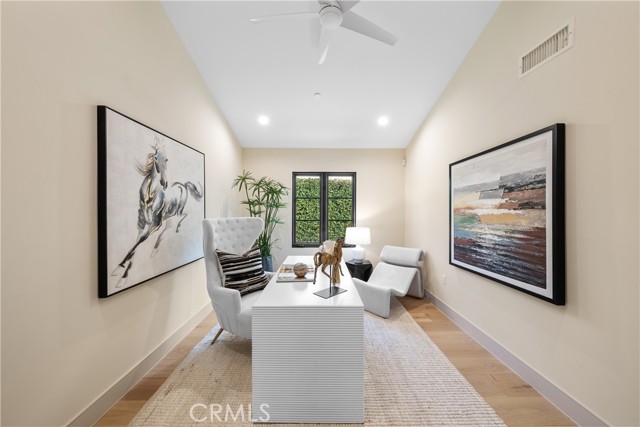 MLS #WS25258023 image #13