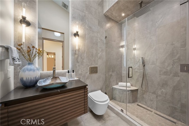 MLS #WS25258023 image #15