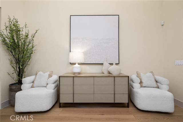 MLS #WS25258023 image #19