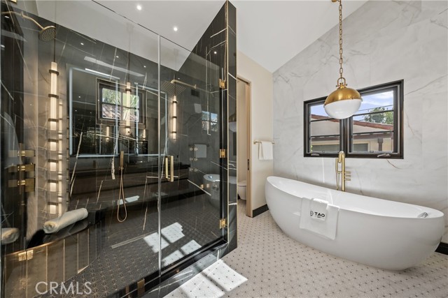 MLS #WS25258023 image #22