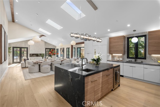 MLS #WS25258023 image #26