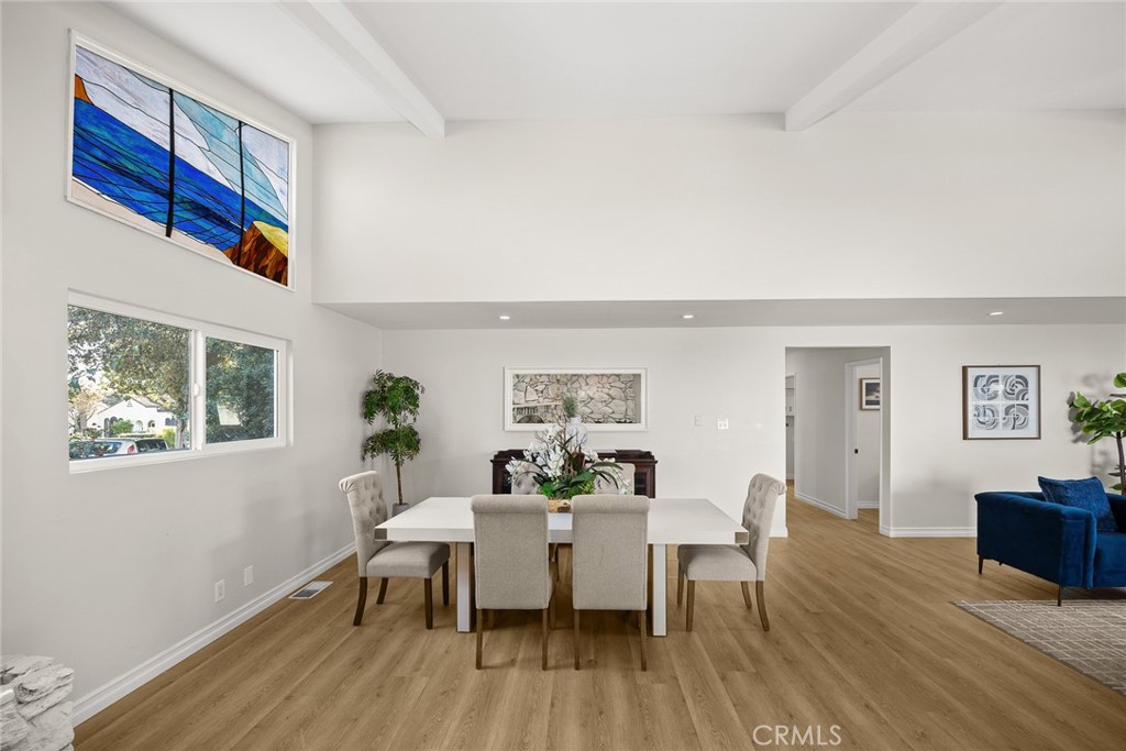 MLS #WS25258044 image #20