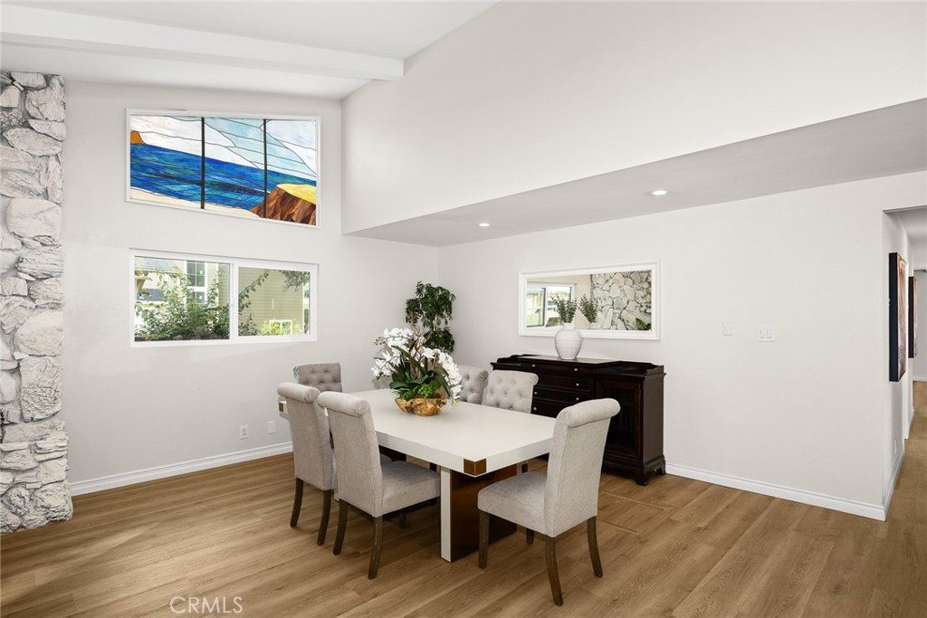 MLS #WS25258044 image #21