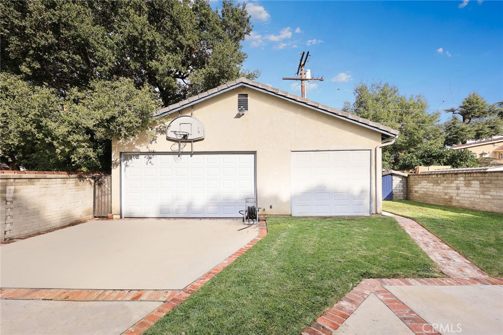 MLS #WS25258044 image #40