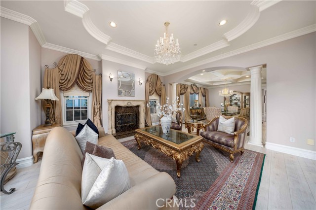 MLS #WS25258076 image #5